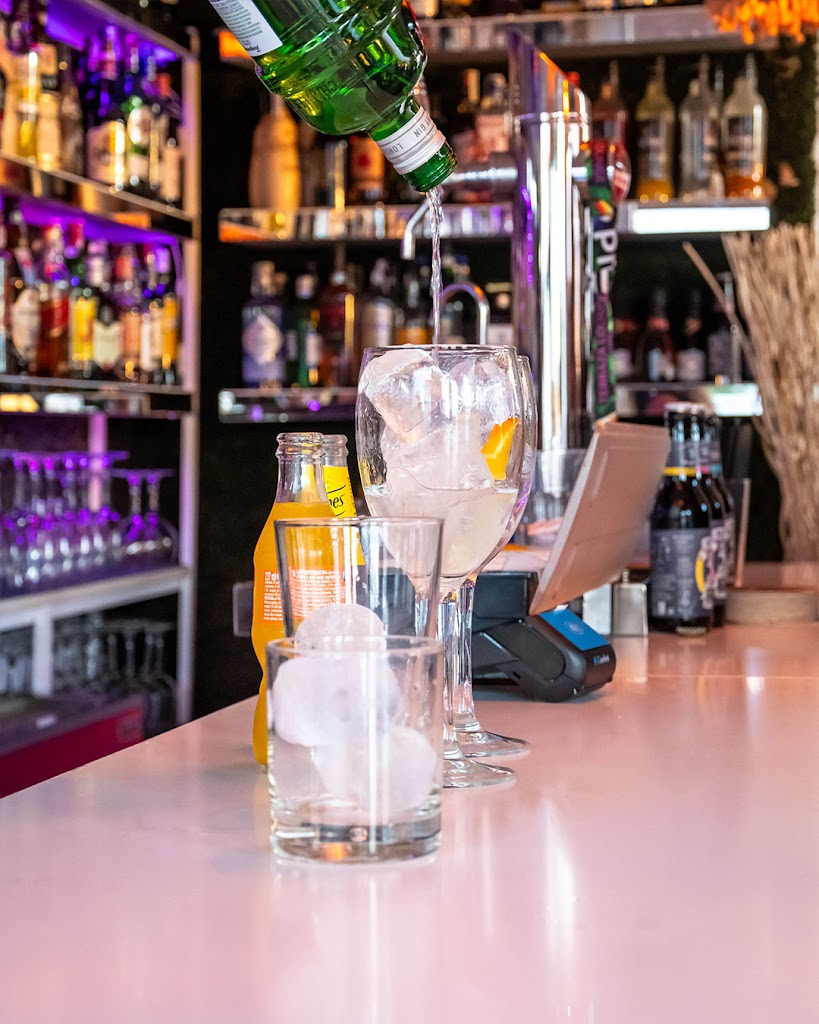 Botanica Conil — Ambiente