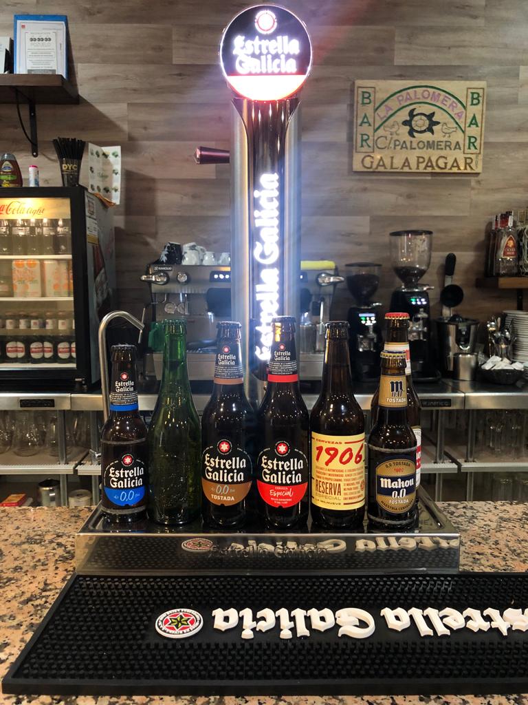 Bar La Palomera — Comida y bebida