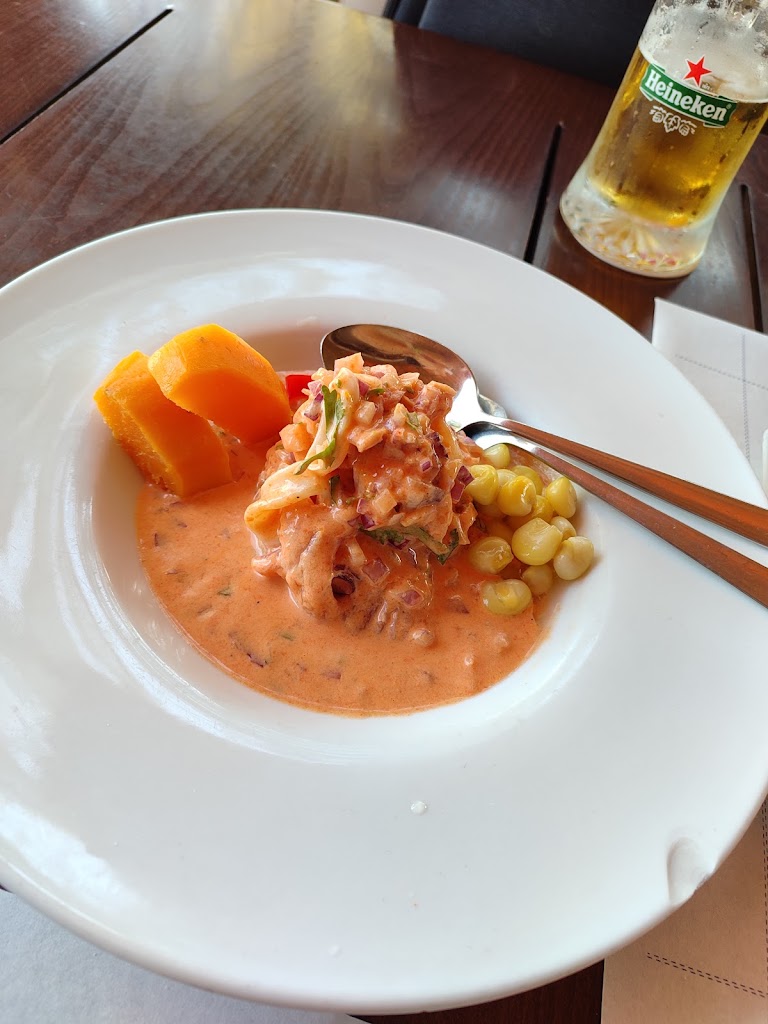 Segundo Muelle Las Palmas — Comida y bebida