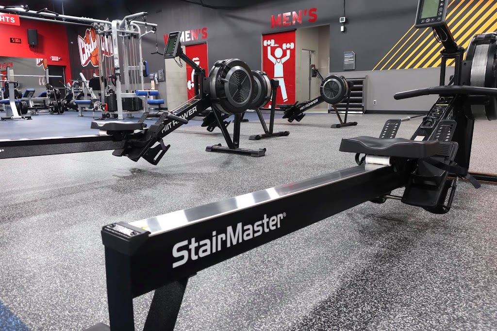  Crunch Fitness - North Brownsville