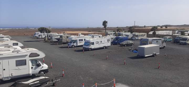Tahiche Parking Lanzarote