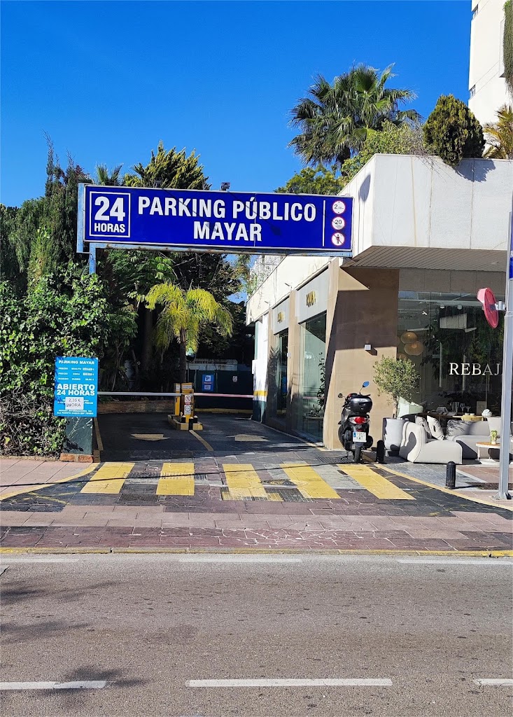 Parking Mayar Puerto Banus — Signo