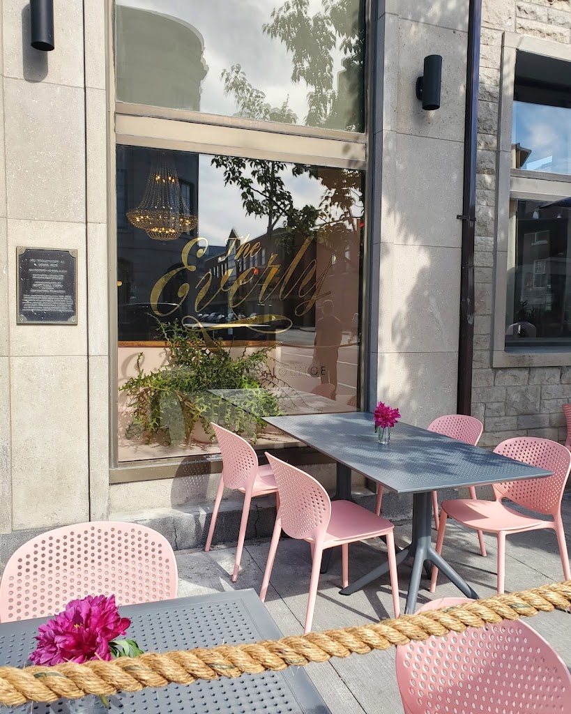 The Everly Restaurant & Lounge in Kingston