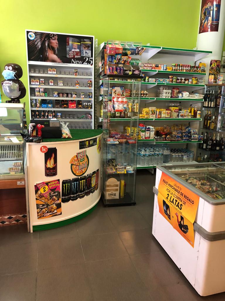 Couchi — Interior