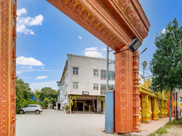 Oyo Flagship Amuthamppass Rooms