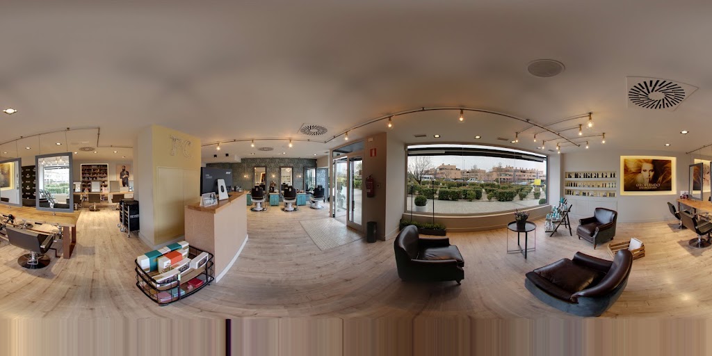 Purificacion Caballero Make up & Hair — Interior