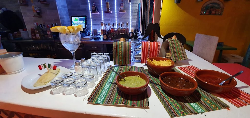 Restaurante Chido — Comida y bebida