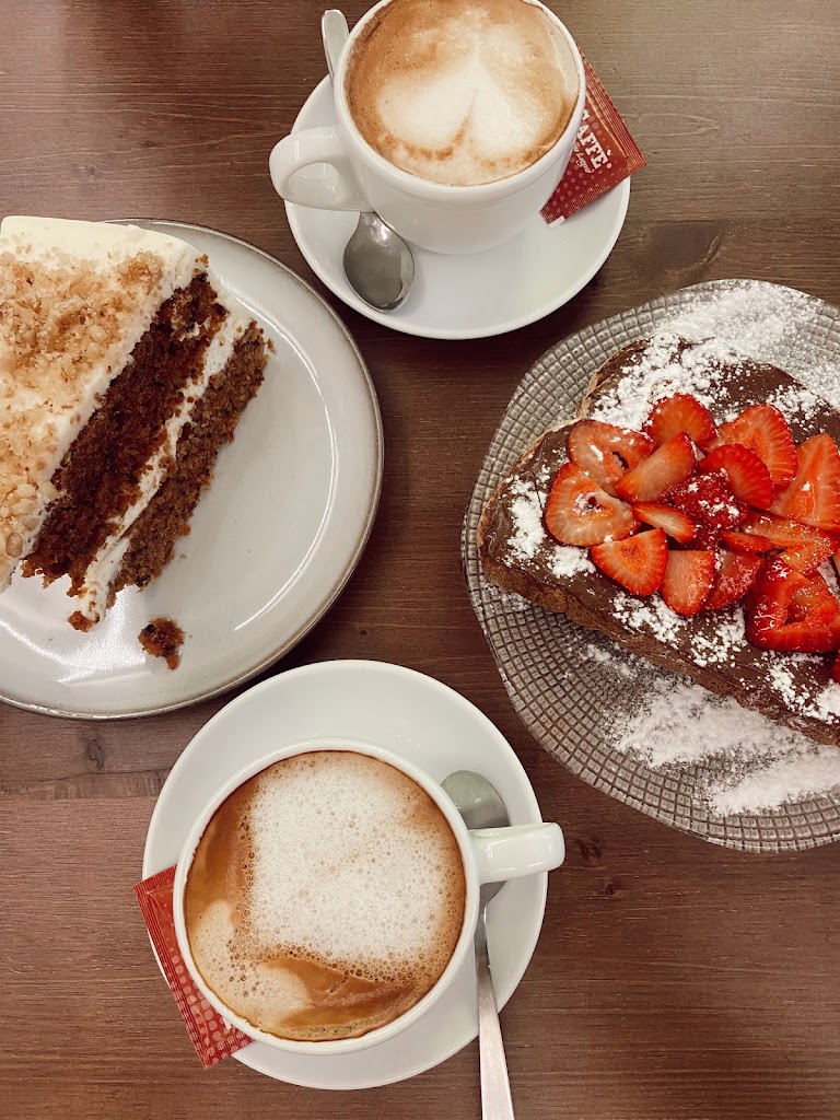 Condesa - Brunch y Cafe de Especialidad — Capuchino