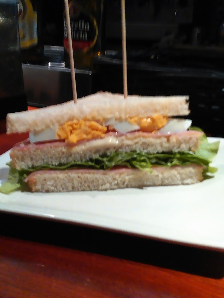 Cafe Teatro Lex — Comida y bebida