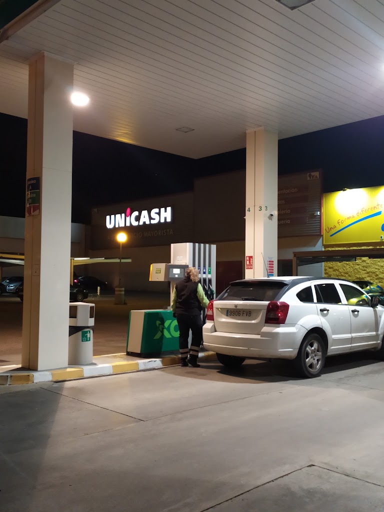 Luxoil — Estacion de servicio