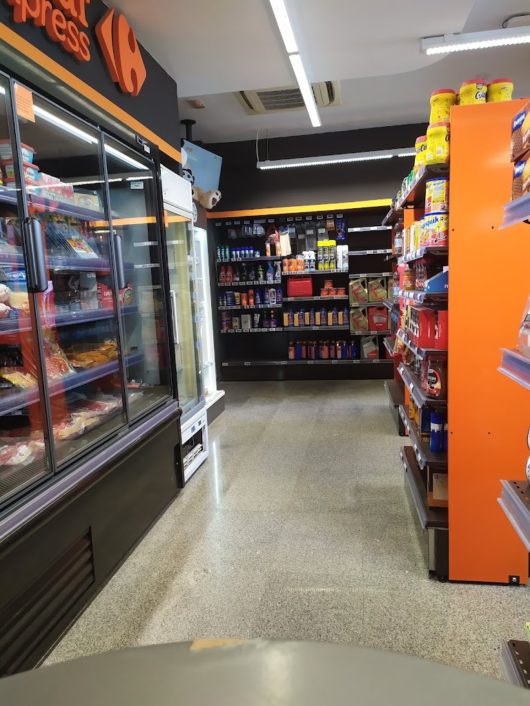 Estacion de servicio Cepsa — Interior