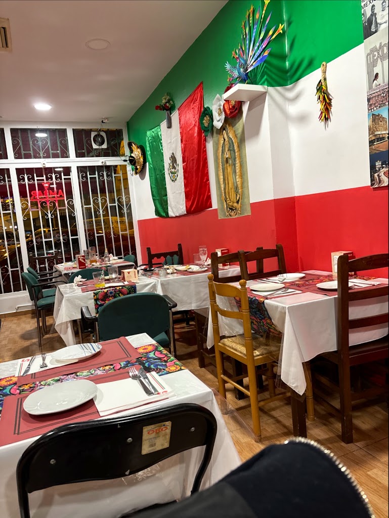 Antojitos el grillo — Ambiente