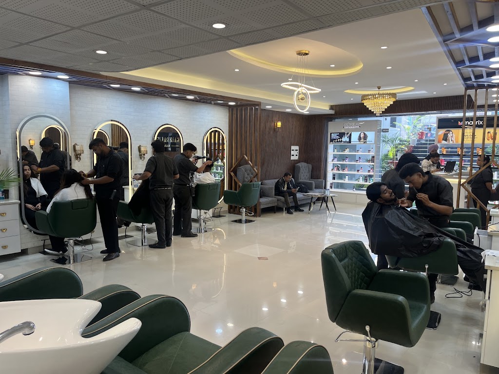 Hair Raiserz Luxe Una