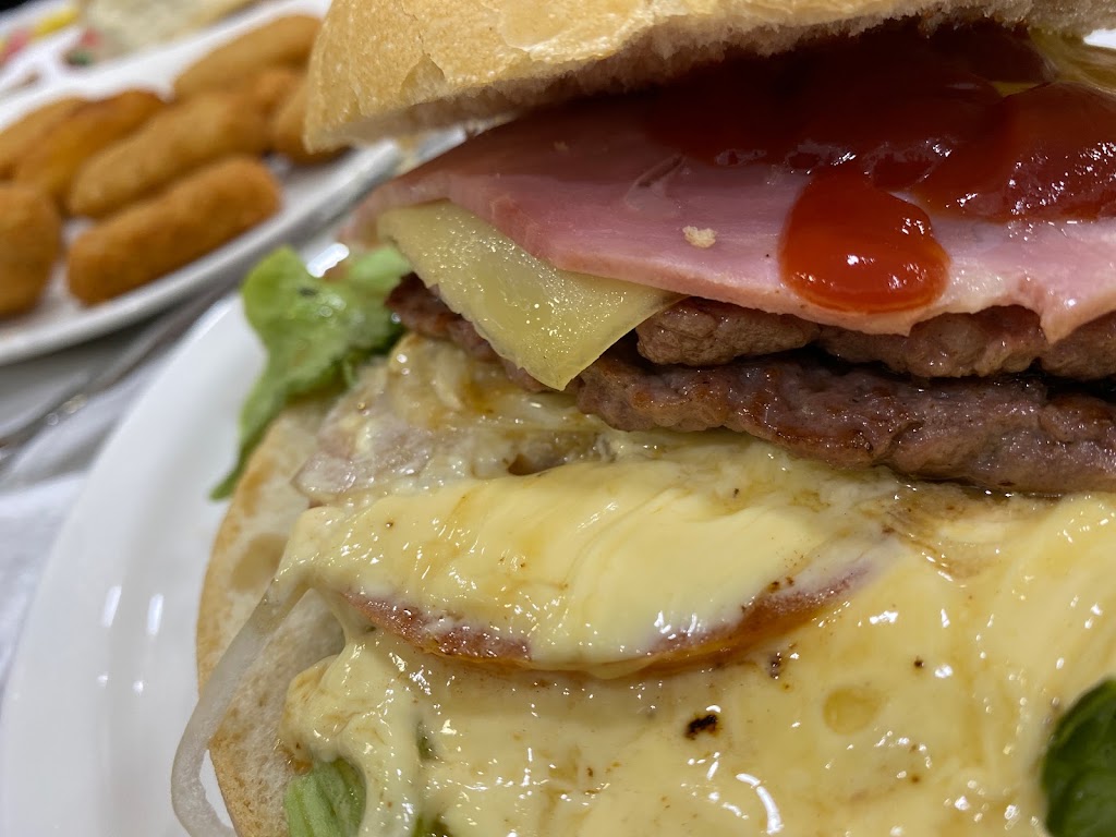 Hamburgueseria Serman — Comida reconfortante