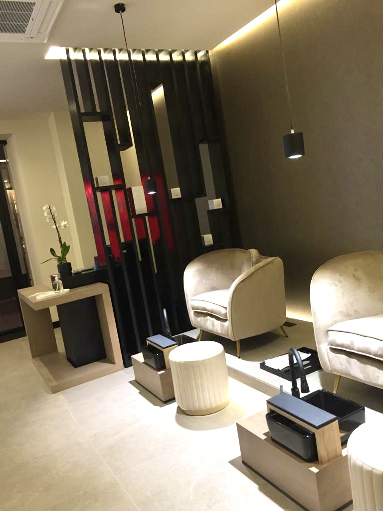 Glow Beauty Atelier — Interior