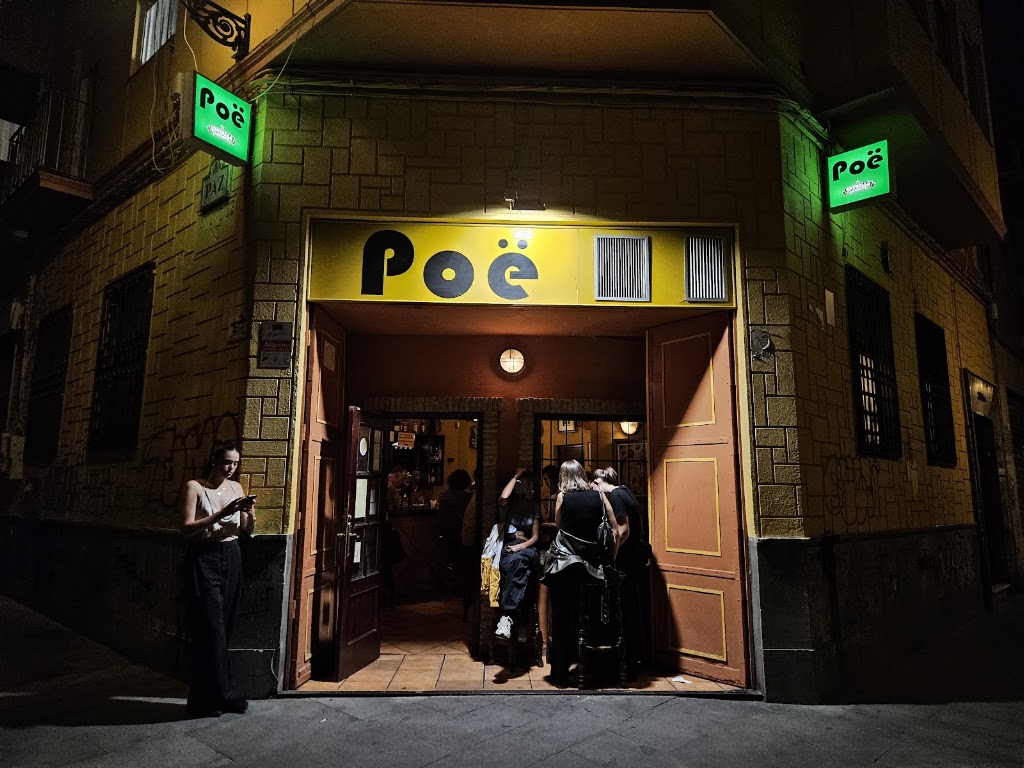 Bar Poe