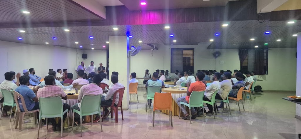 Vraj Bar And Restaurant
