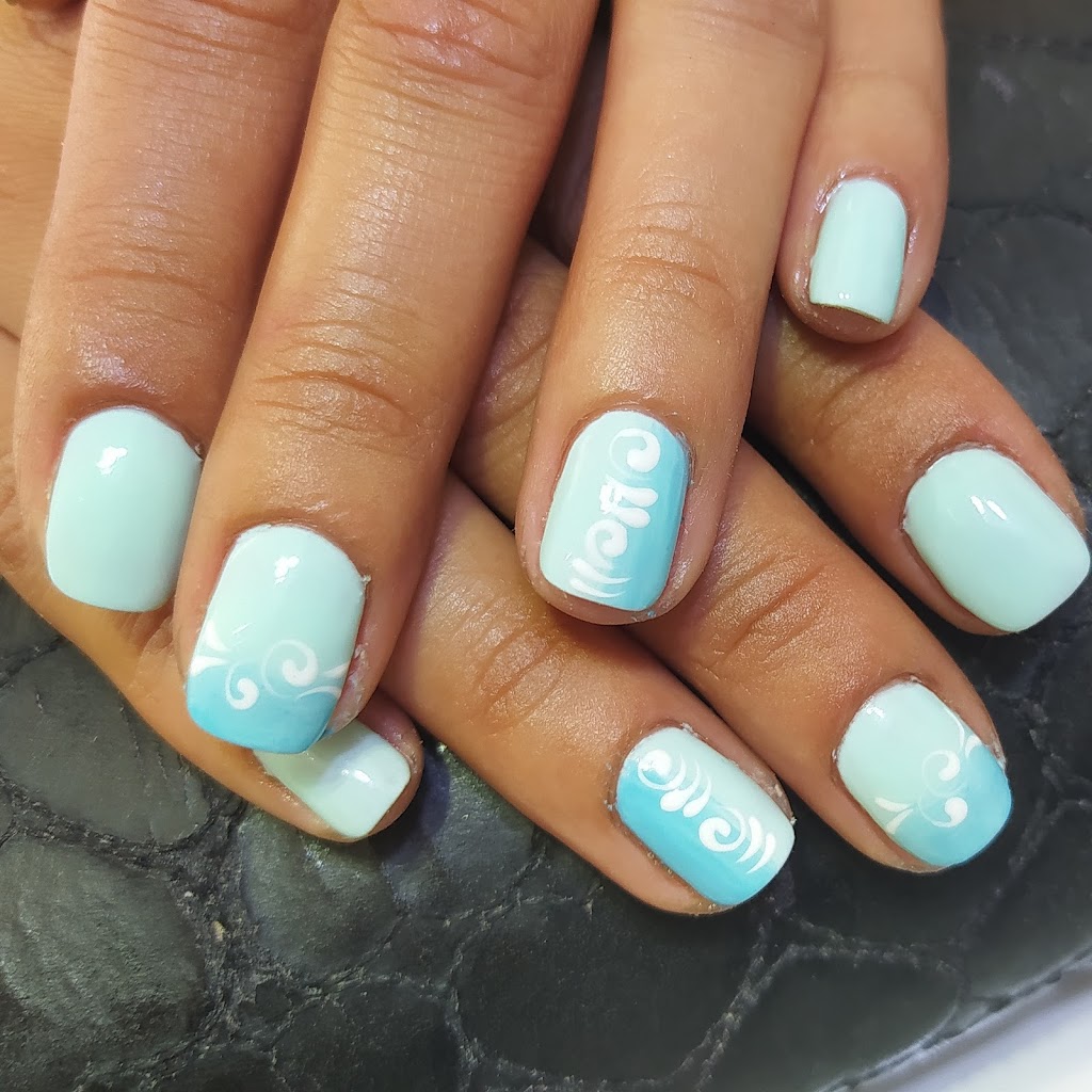 Mes que ungles Gloria