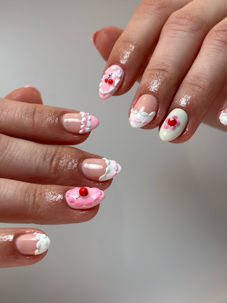 Horny Nails Studio