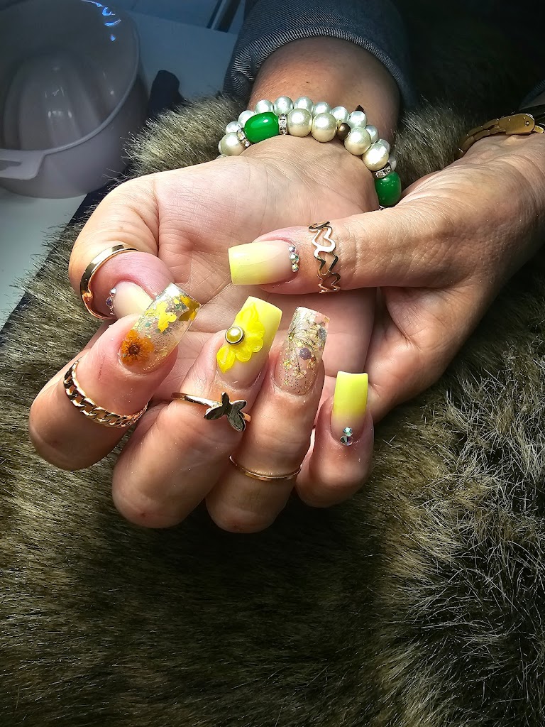 Tailenis-nails y mari-nails