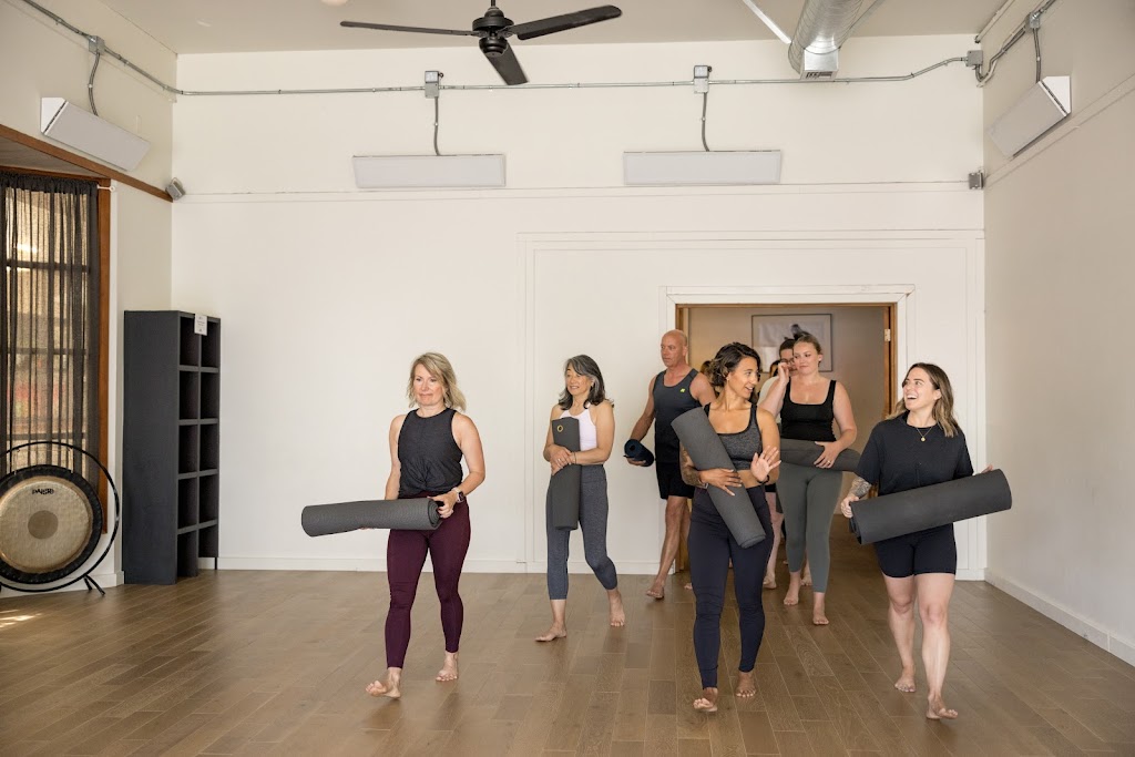  Twist Yoga - Edmonds