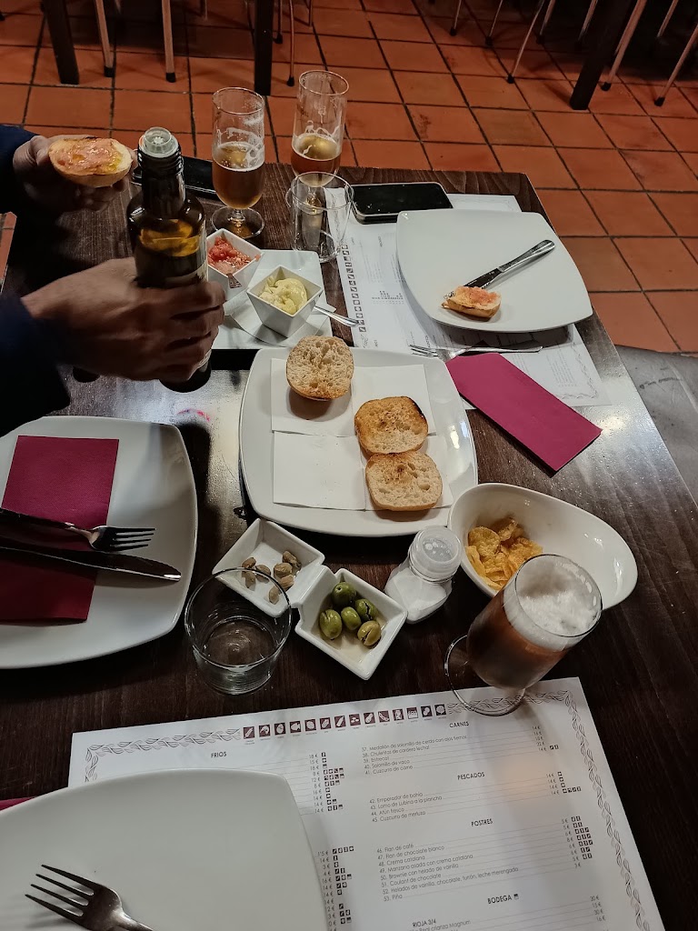 Cerveceria Tapas Saragata — Carta