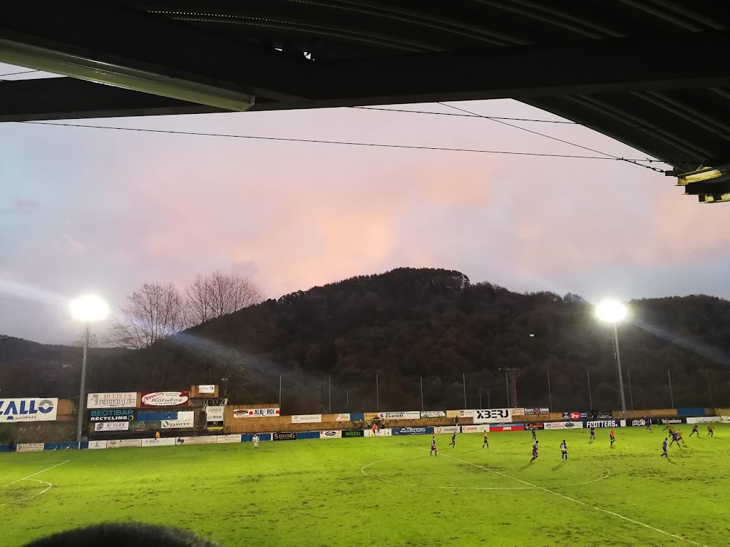 Urritxe Oinbola Zelaia/Campo Municipal de Urritxe
