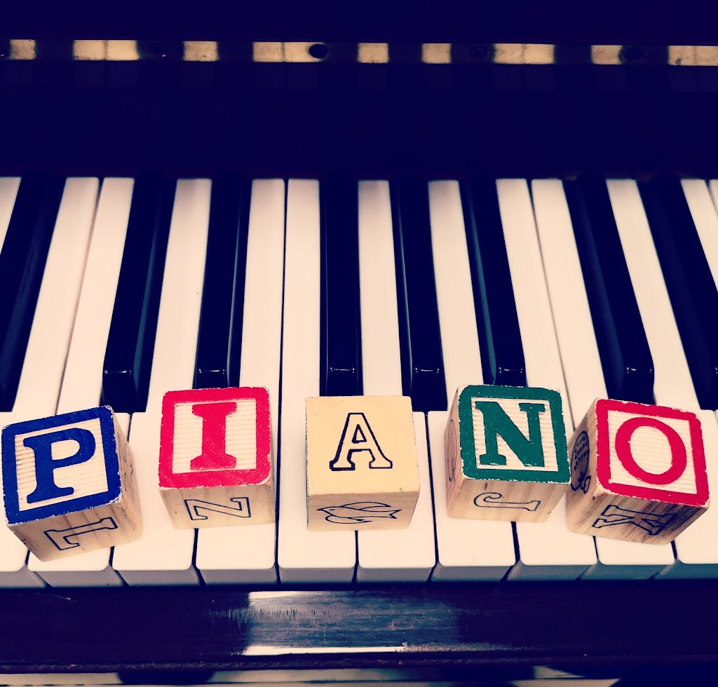 Al Musikaria — Piano