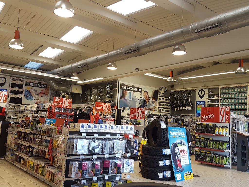 Norauto Girona Blanes — Interior