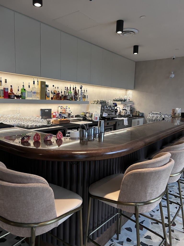Ruex Cafe and Bar in Surrey