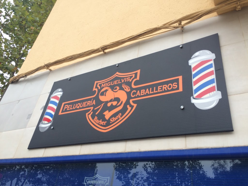 Peluqueria de Caballeros Miguelvis - Barber Shop