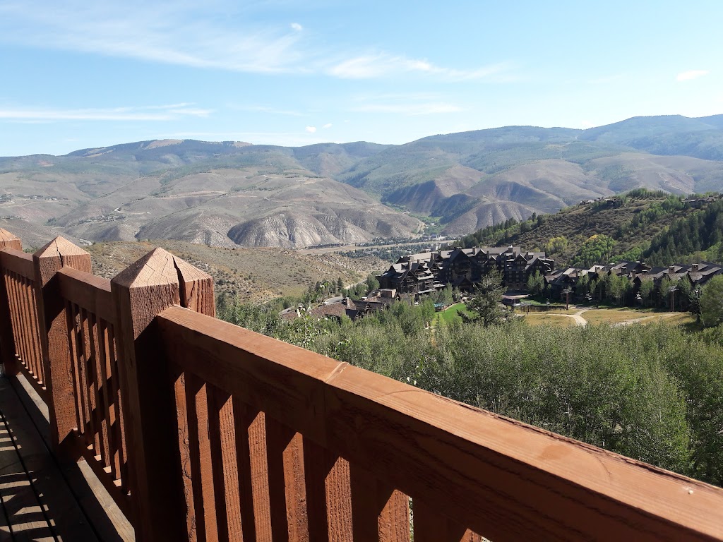 Hummingbird Lodge