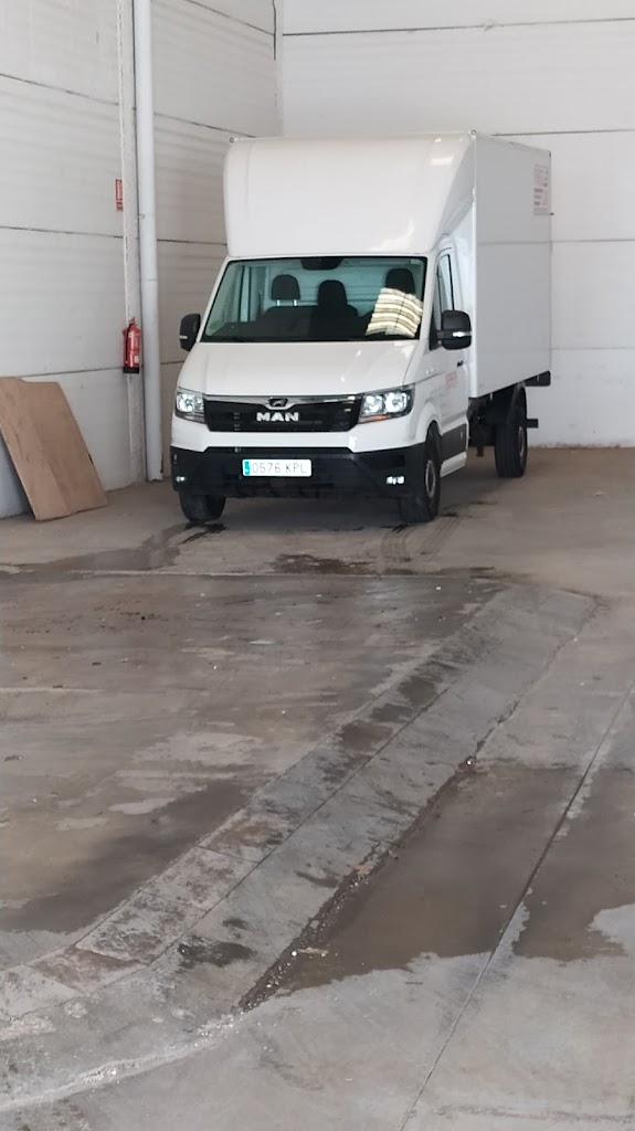 Commercial vehicle