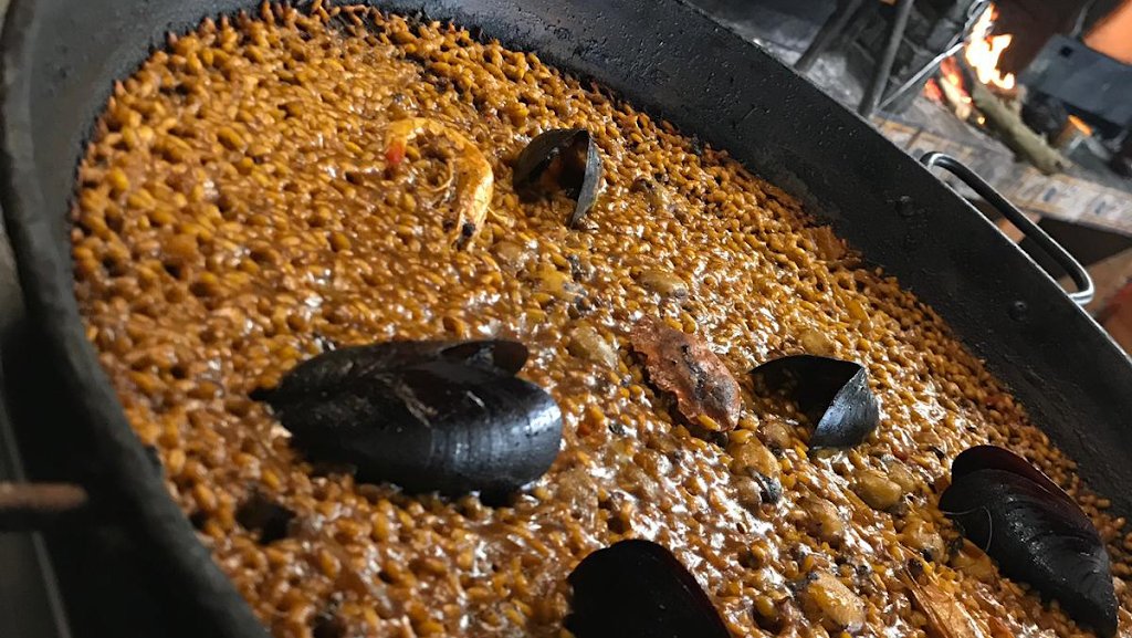 Lo Pati d'Agusti — Comida y bebida