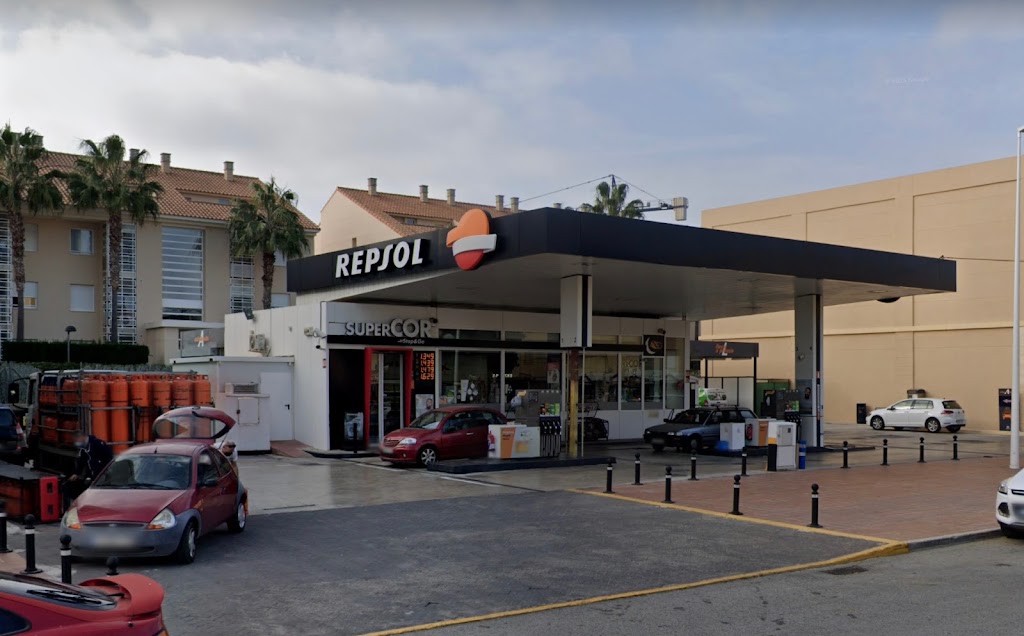 Estacion de Servicio Repsol — Estacion de servicio