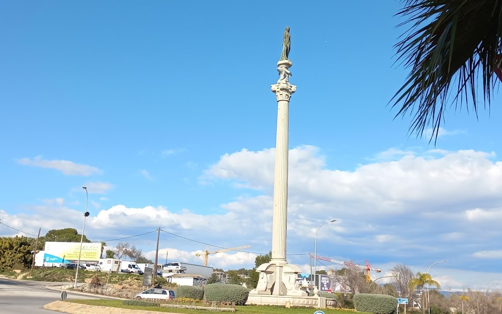 Monumento al Turista de Torremolinos