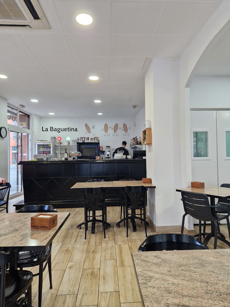 Restaurant la Baguetina — Ambiente
