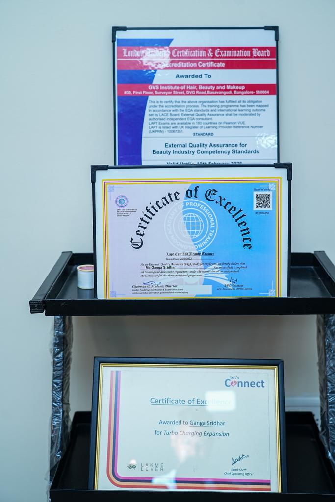 Gvs Institute Of Hair Beauty And Makeup Course