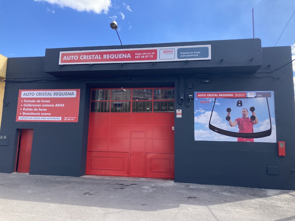 Auto cristal requena — Exterior