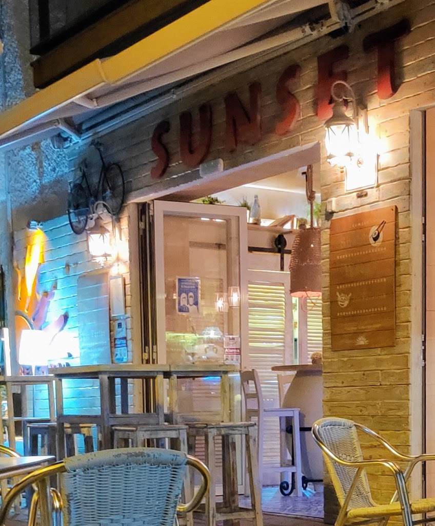 Sunset * Beach Bar * Rota