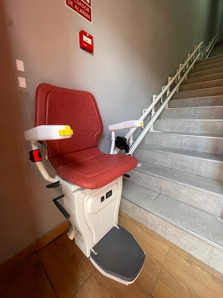 Sillas salva escalera, cama articuladas de alquiler en Bizkaia Cantabria, Burgos, Alava, Asturias, Rioja