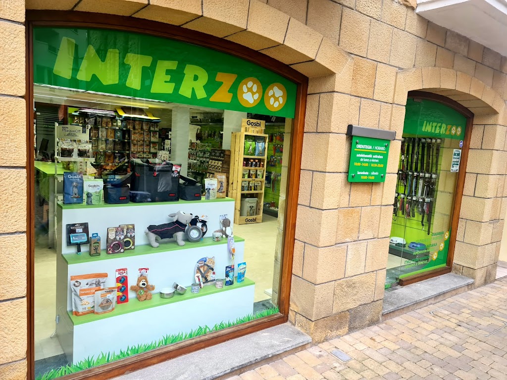 Interzoo Zarautz  Productos para mascotas | Comprar pienso para perros y gatos