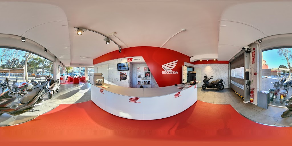 Motor Center MM Honda -Taller — Interior