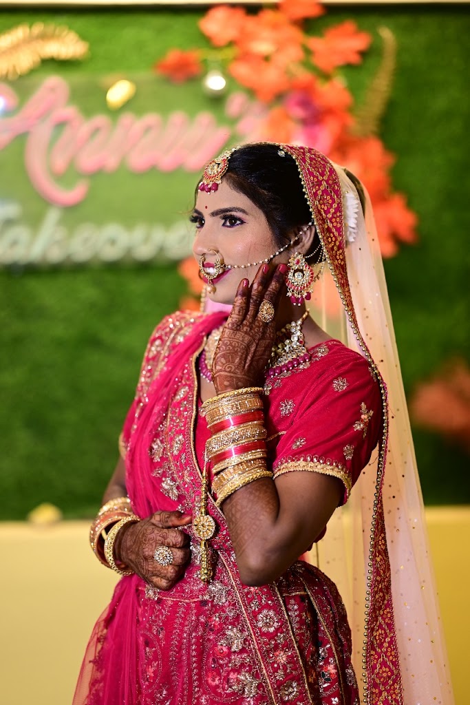 Annu Beauty Parlour Mauganj