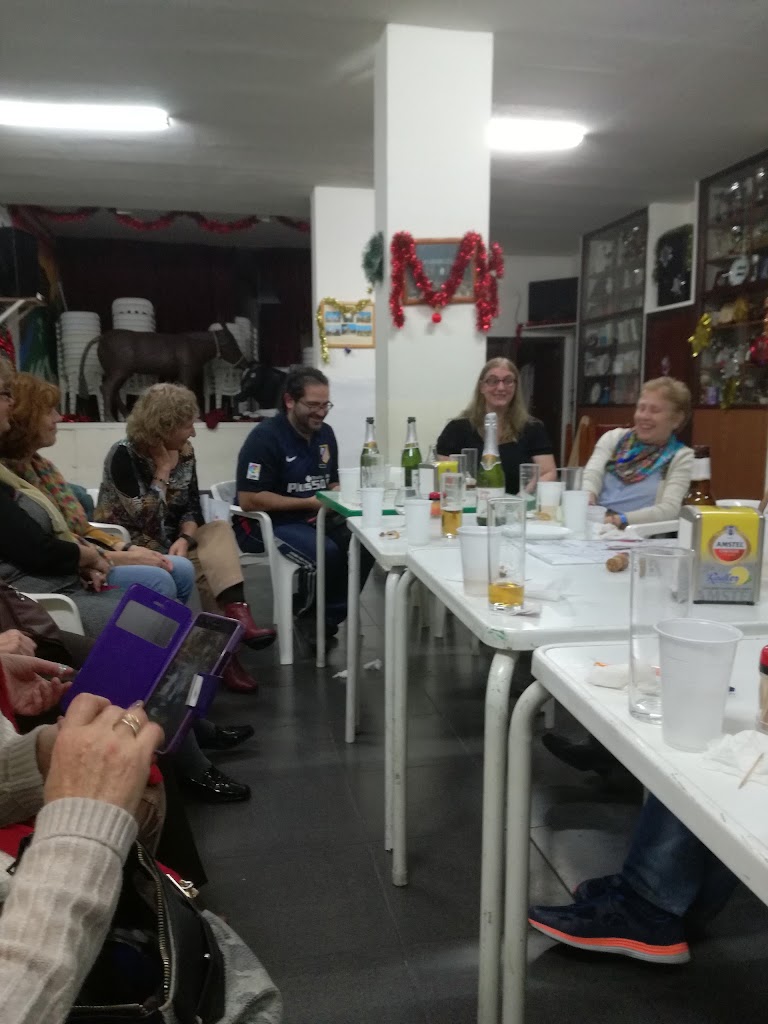 Bar Casa De Extremadura En Parla — Ambiente