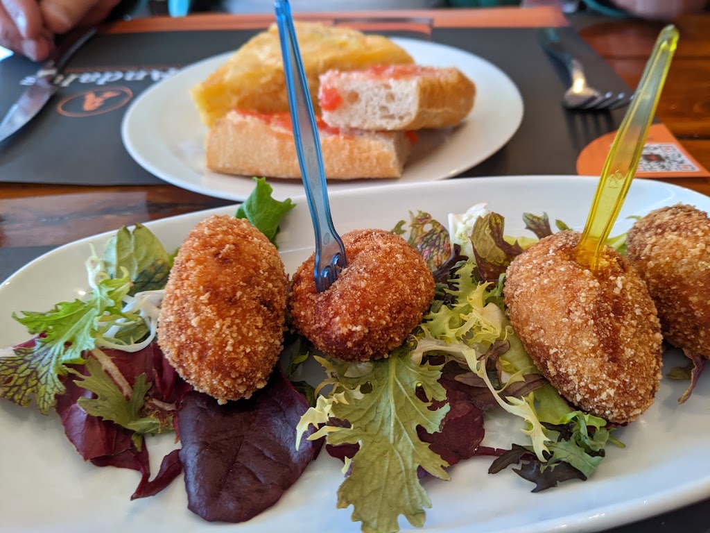 Al Andalus de la Habana — Comida y bebida