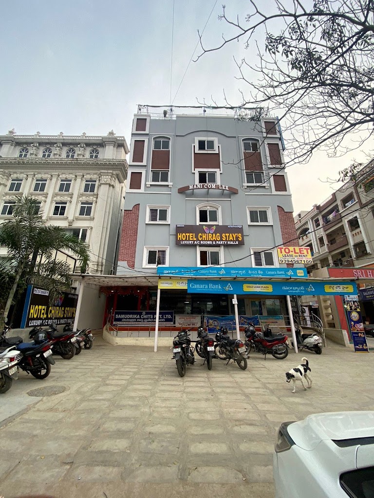 Collection O Hotel Chirag Stayhuo Chu