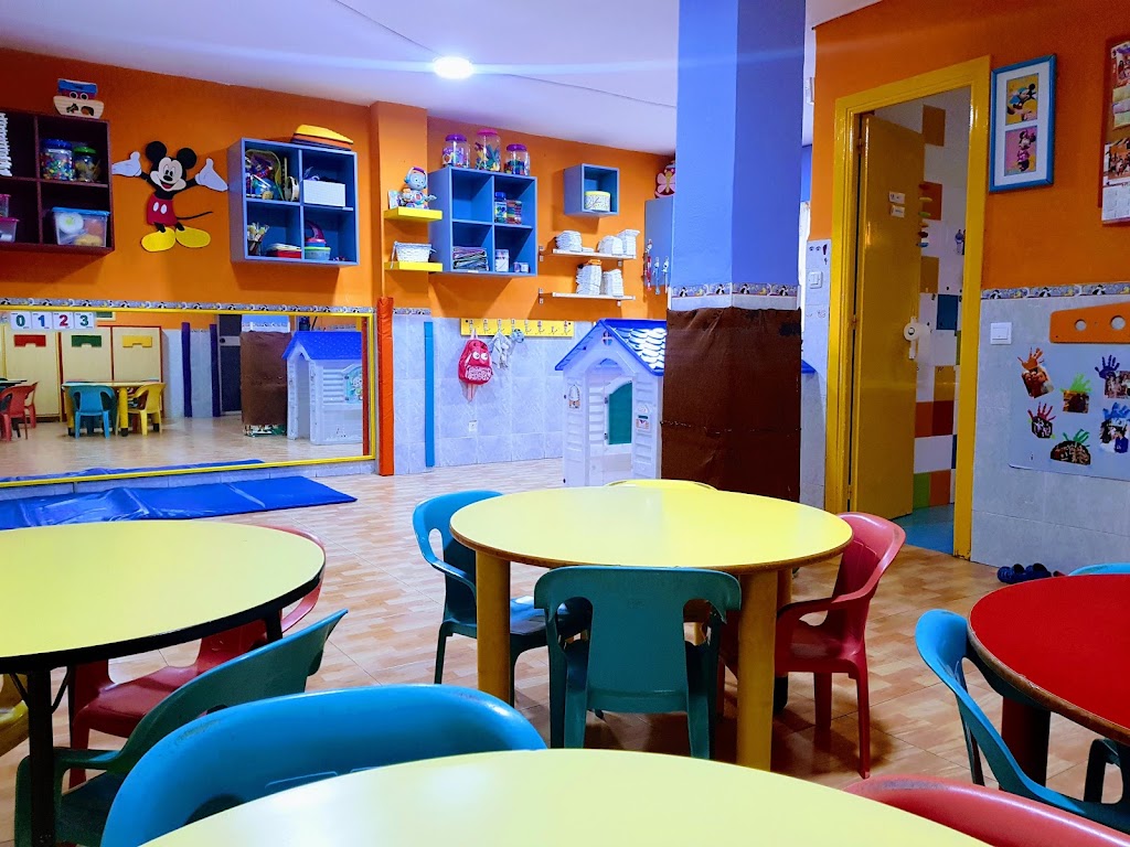 Don Miki — Interior