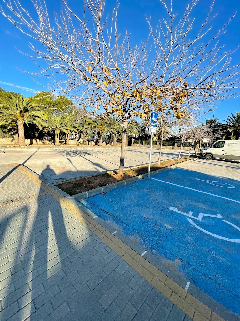 Aparcamiento Les Bassetes l