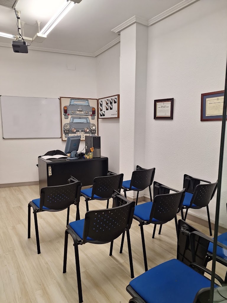 Autoescuela Palomero Schulz — Del propietario